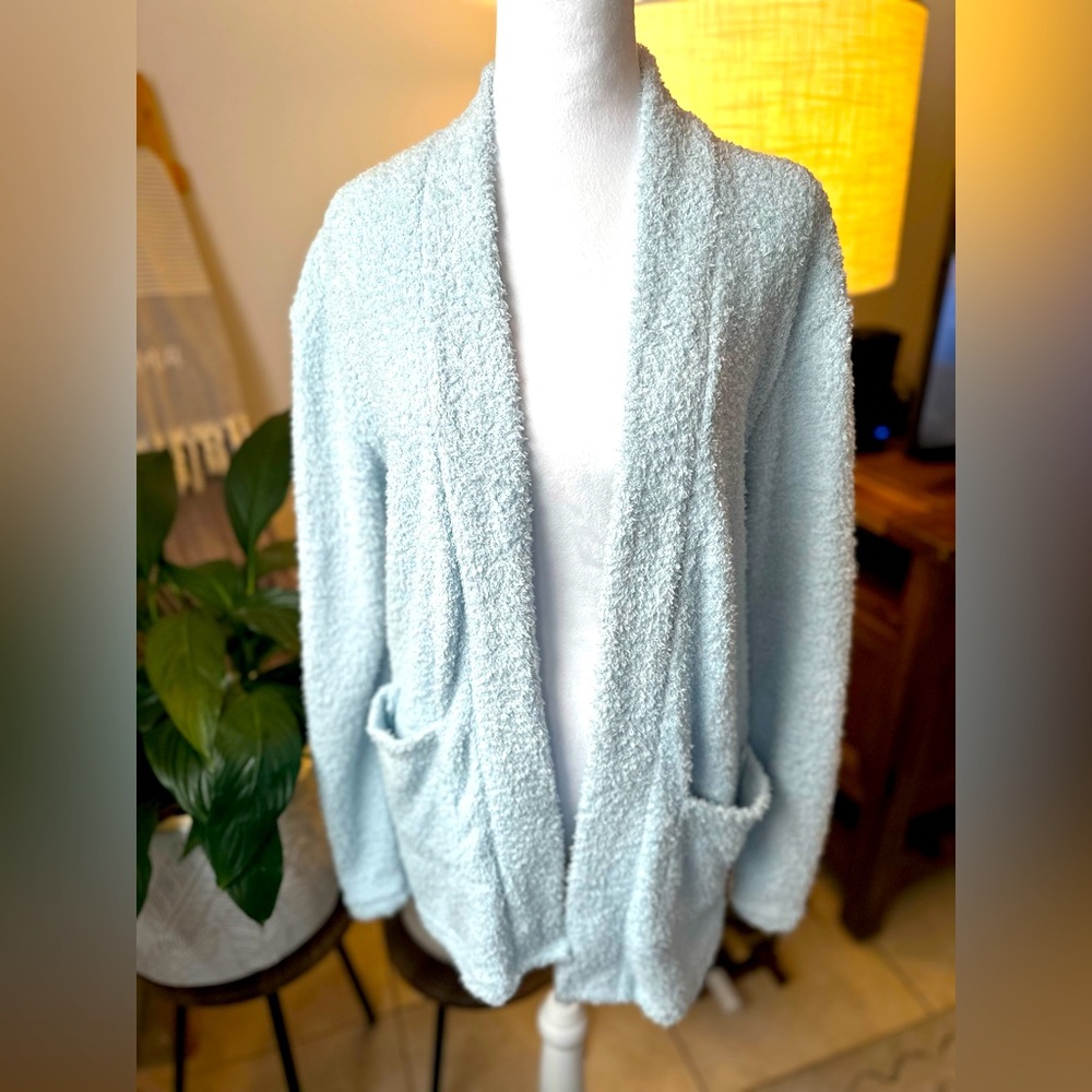 Fuzzy and soft knit sweater / cardigan